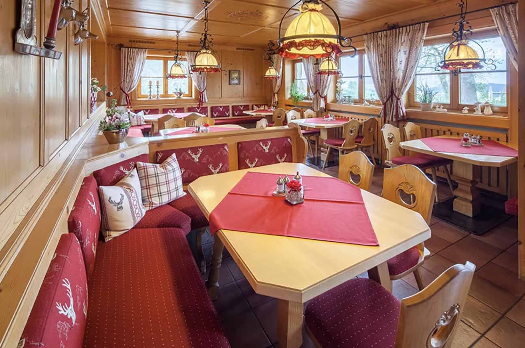 Restaurants im Oberallgäu: Rothärmel`s beim Mayr in Ofterschwang / Schweineberg - Rothärmel`s beim Mayr in Ofterschwang / Schweineberg 